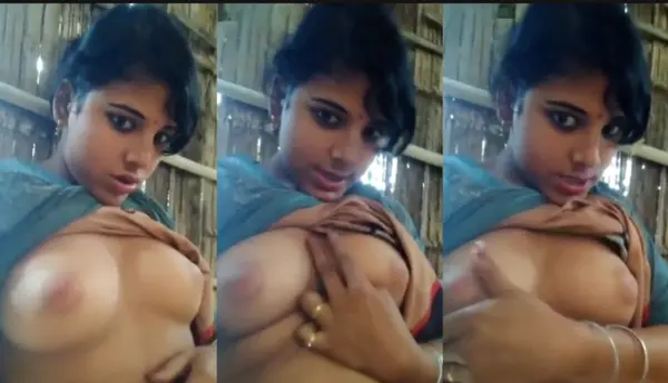 Young Village Girl Showing Boobs